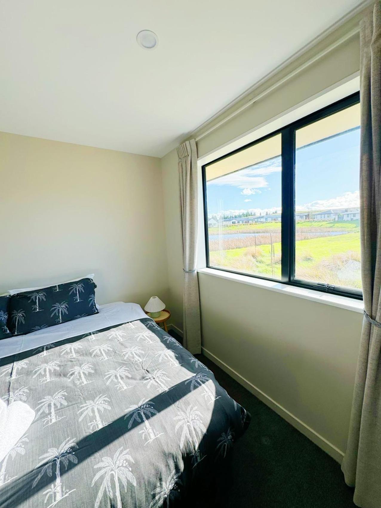Ferienwohnung One Piece Tekapo Lake Tekapo Exterior foto