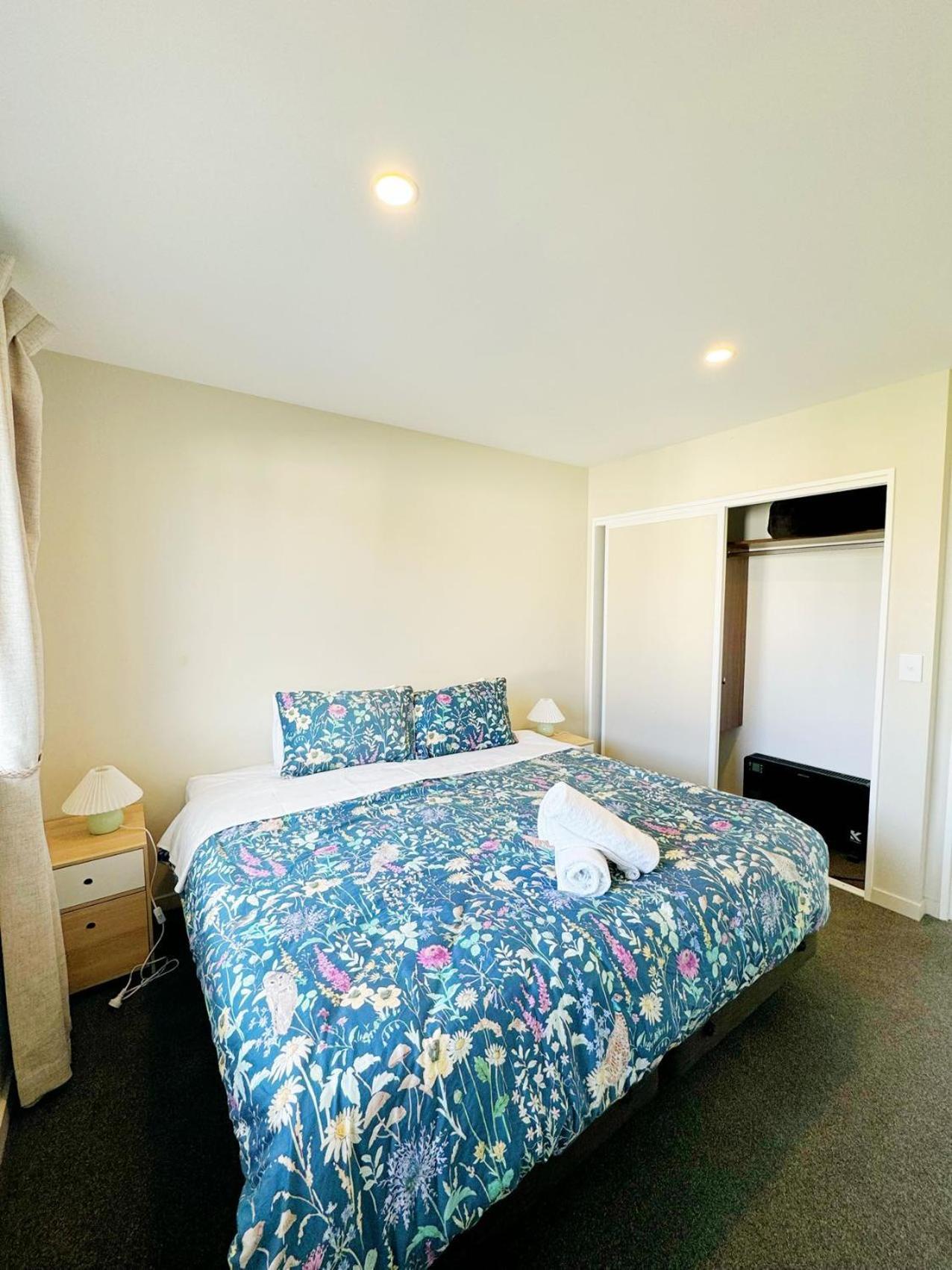 Ferienwohnung One Piece Tekapo Lake Tekapo Exterior foto