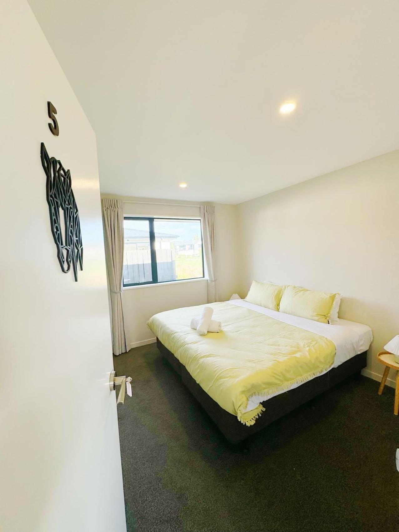 Ferienwohnung One Piece Tekapo Lake Tekapo Exterior foto